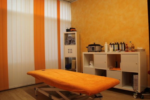 Behandlung Behandlung